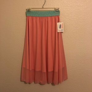 LuLaRoe Lola